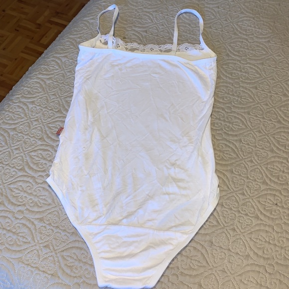 NWOT Sistina cute bodysuit in white (fits small medium) - Picture 3 of 4
